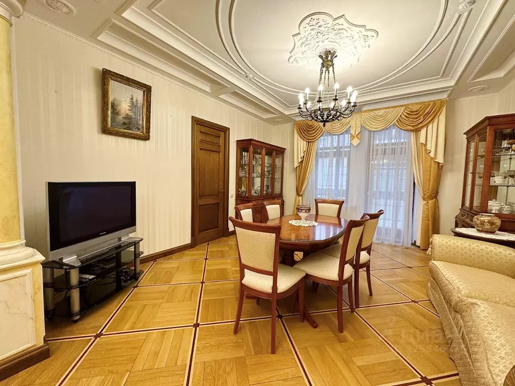 3-к кв. Санкт-Петербург Шпалерная ул., 52а (107.0 м) - Фото 0