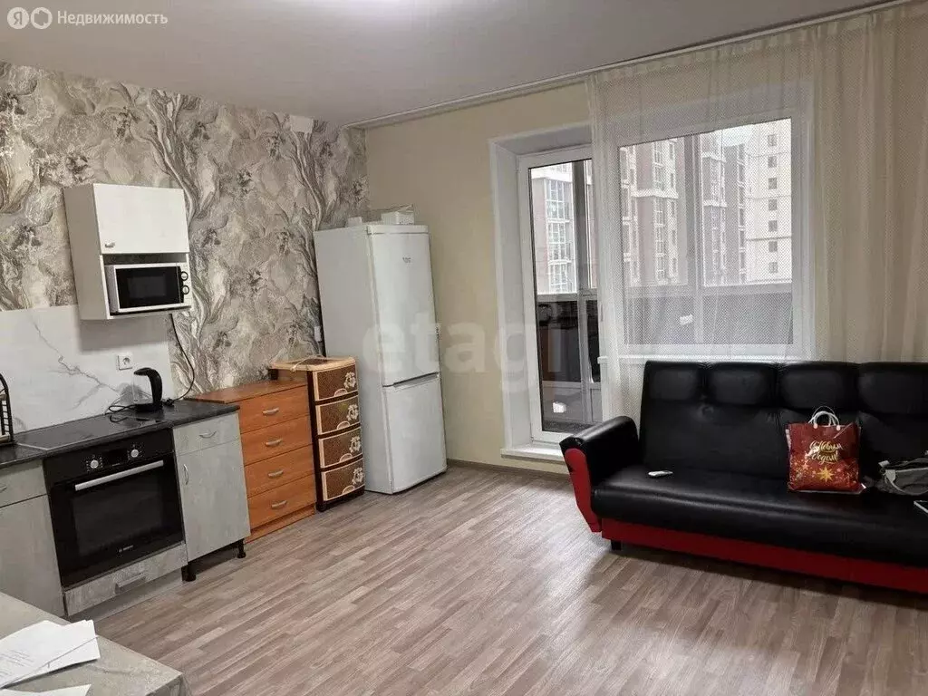 Квартира-студия: Челябинск, улица Толбухина, 3 (27 м) - Фото 1