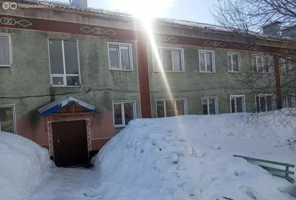 2-комнатная квартира: посёлок Яшкинский, улица Чкалова, 3 (45 м) - Фото 1