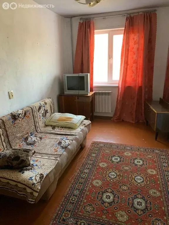 2-комнатная квартира: Красноярск, улица Красной Армии, 36 (46 м) - Фото 1