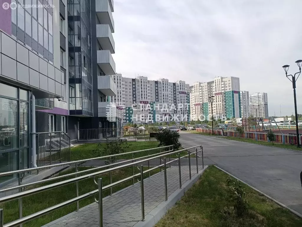 Квартира-студия: Патрушева, улица Фёдора Достоевского, 22 (27 м) - Фото 1