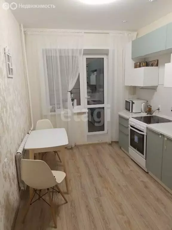 2-комнатная квартира: Воронеж, улица Владимира Невского, 32 (58.6 м) - Фото 0