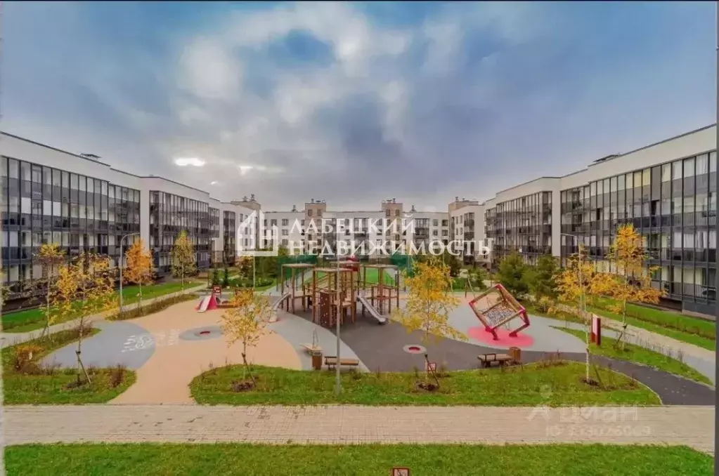 3-к кв. Санкт-Петербург ул. Владимира Пчелинцева, 6к2 (89.1 м) - Фото 1