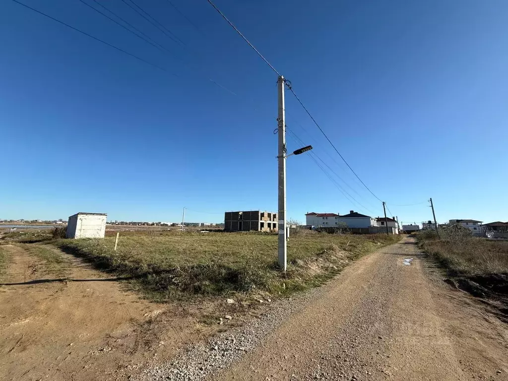 Участок в Крым, Сакский район, Штормовское с/пос, Вотчина СНТ ул. ... - Фото 1