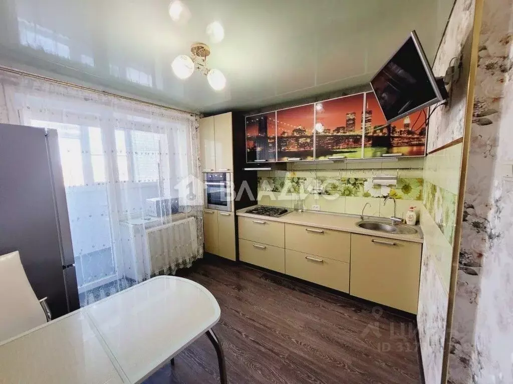 3-к кв. Владимирская область, Владимир ул. Мира, 15 (76.0 м) - Фото 0