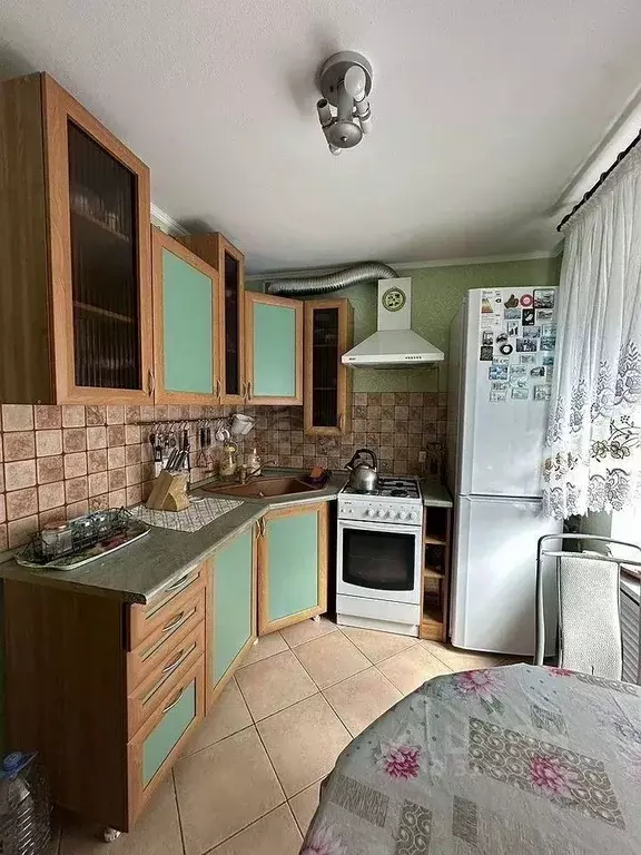 2-к кв. Краснодарский край, Геленджик ул. Орджоникидзе, 9б (49.2 м) - Фото 1