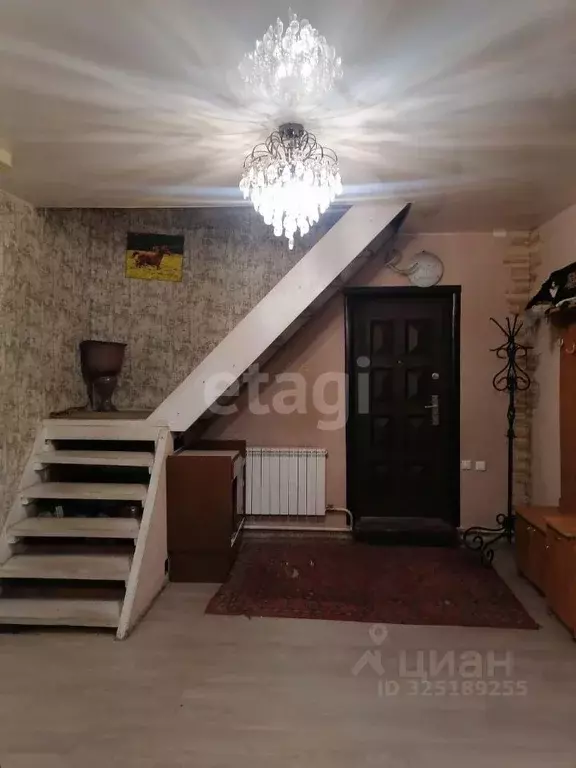 Дом в Красноярский край, Красноярск ул. Володарского, 18 (178 м) - Фото 1