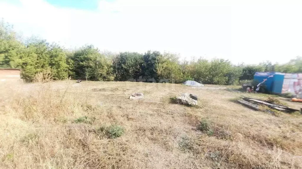 Участок в Белгородская область, Старооскольский городской округ, с. ... - Фото 1