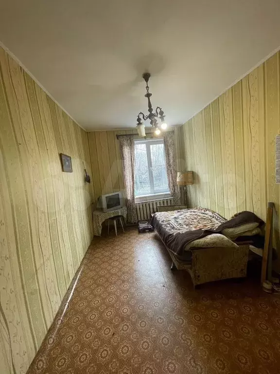 Комната 50,1 м в 2-к., 1/2 эт. - Фото 1