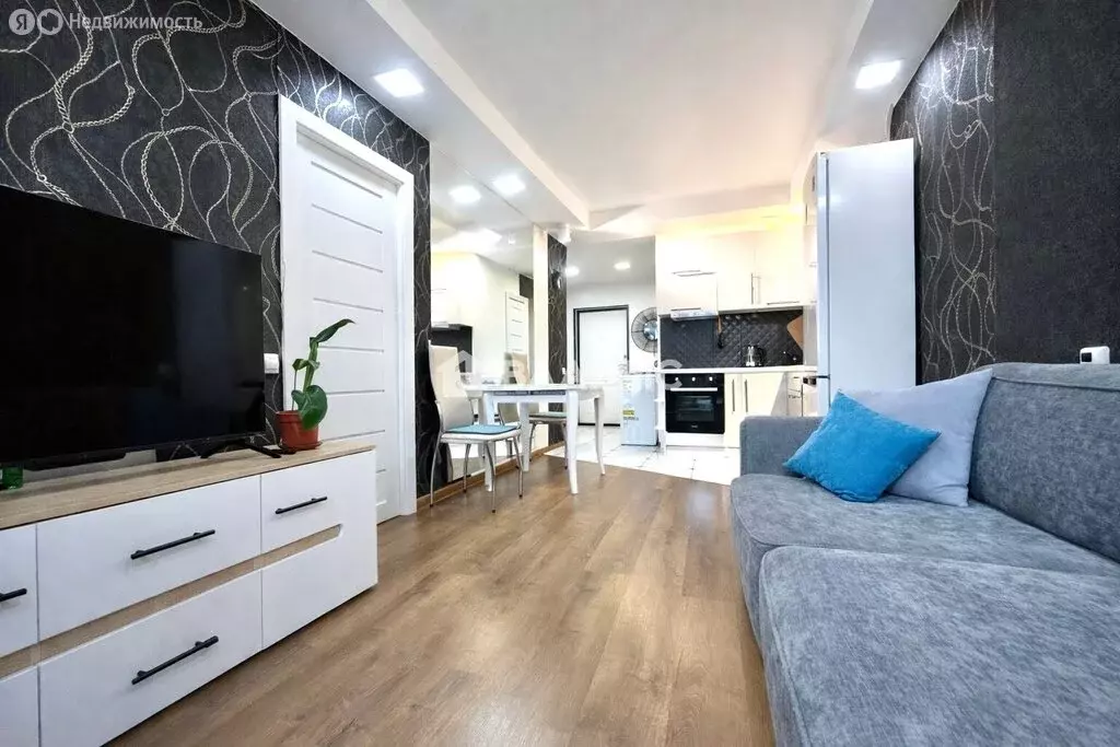 3-комнатная квартира: Петрозаводск, улица Чапаева, 50 (45 м) - Фото 1