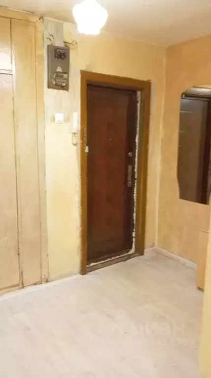 Комната Воронежская область, Воронеж ул. Молодогвардейцев, 14 (13.0 м) - Фото 1