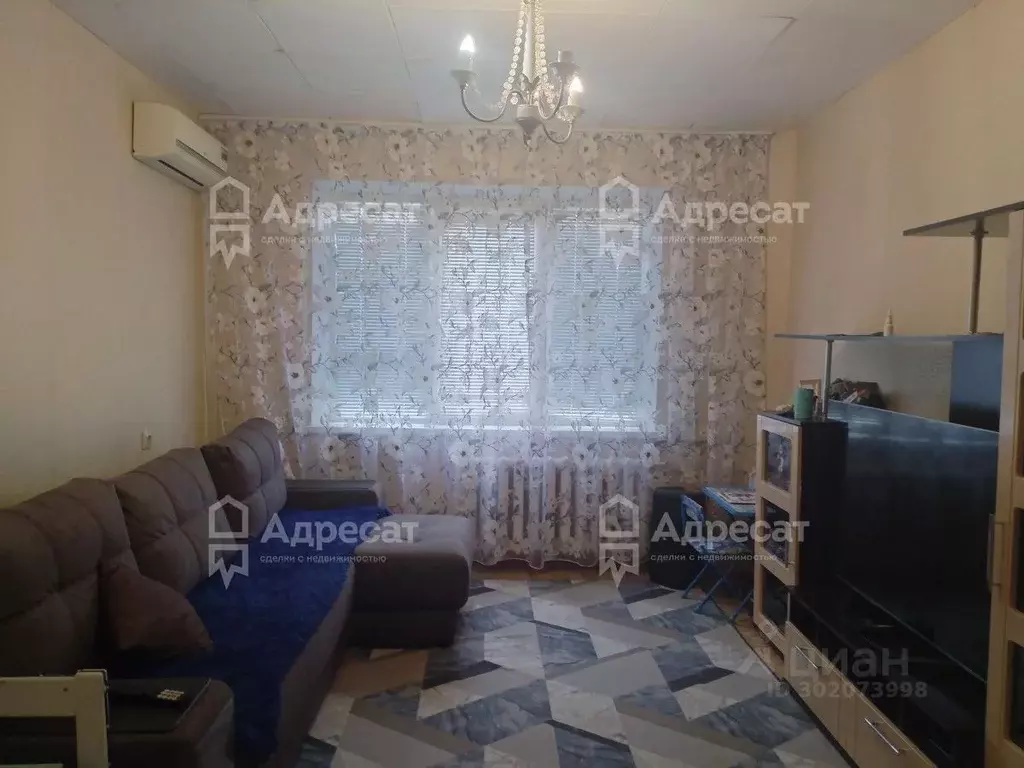 2-к кв. Волгоградская область, Волгоград Автомагистральная ул., 3 ... - Фото 0