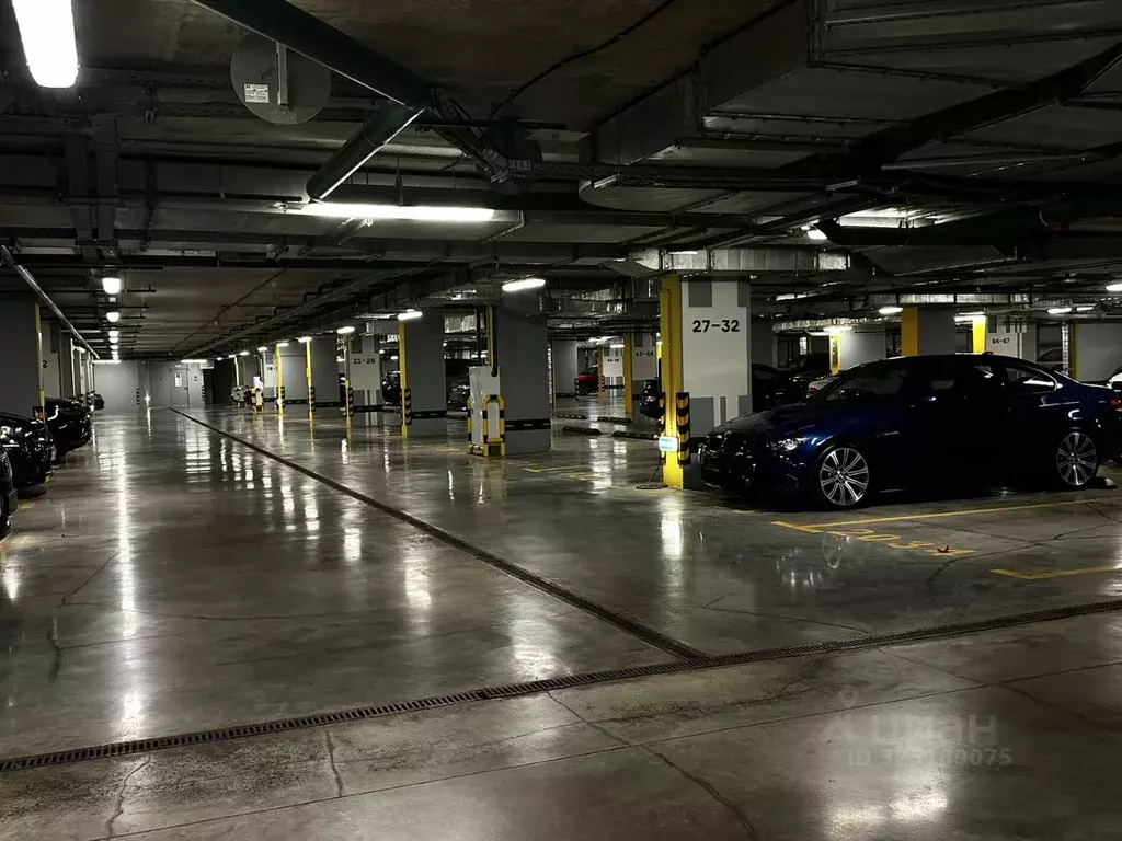 Гараж в Москва Шелепихинская наб., 42к1 (13 м) - Фото 1