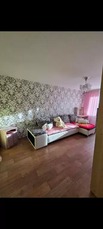 3-к. квартира, 60 м, 4/5 эт. - Фото 1