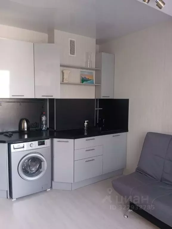 Студия Свердловская область, Екатеринбург ул. Крестинского, 35 (21.3 ... - Фото 1