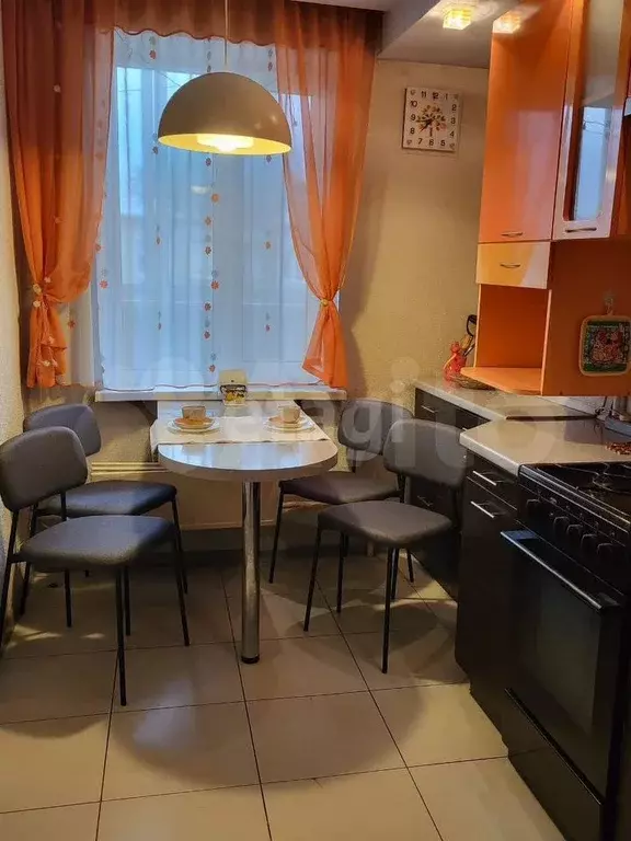 3-к. квартира, 70 м, 5/5 эт. - Фото 0