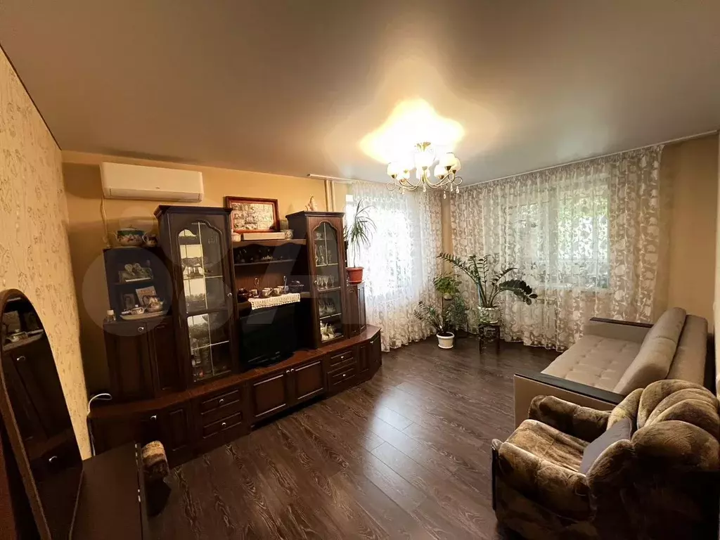 2-к. квартира, 59,7 м, 1/10 эт. - Фото 1