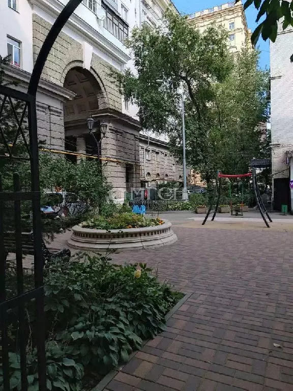 Продается комната в 4-комнатной квартире - Фото 1