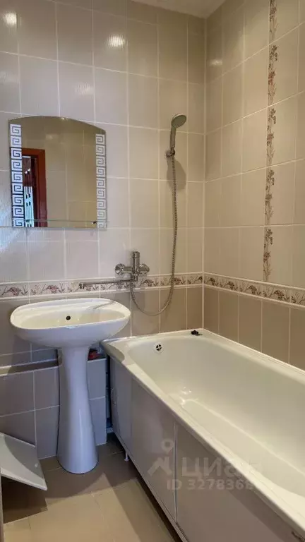 2-к кв. Воронежская область, Воронеж ул. Владимира Невского, 36А (65.0 ... - Фото 2