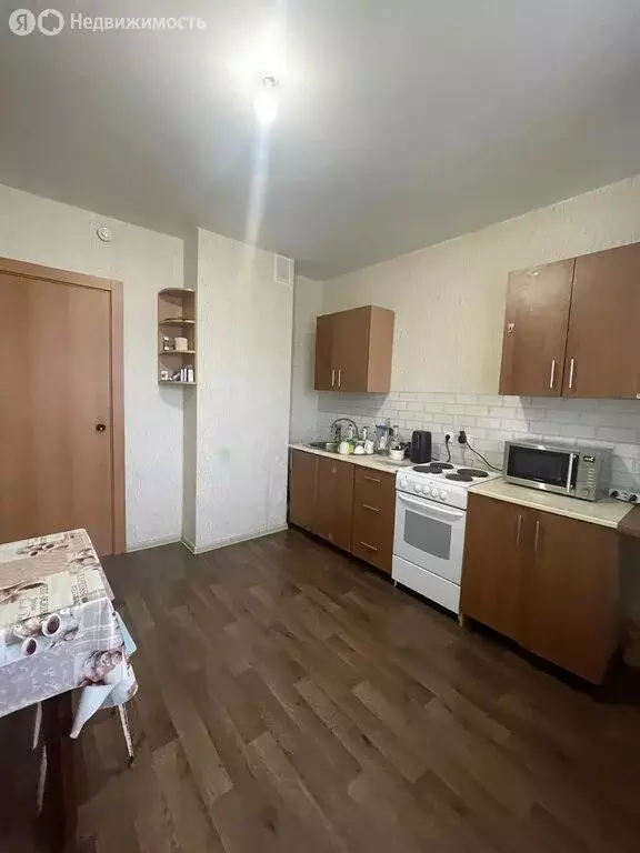 2-комнатная квартира: Энгельс, улица Колотилова, 80Б (64.2 м) - Фото 2