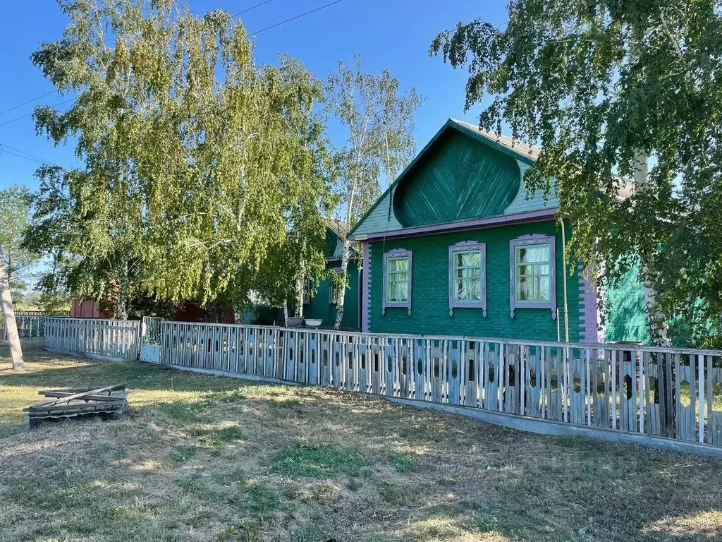 Дом в Омская область, Таврический район, с. Сосновское ул. Карбышева ... - Фото 1