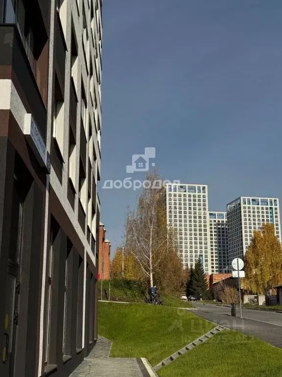 1-к кв. Свердловская область, Екатеринбург ул. Прониной, 43 (40.3 м) - Фото 2