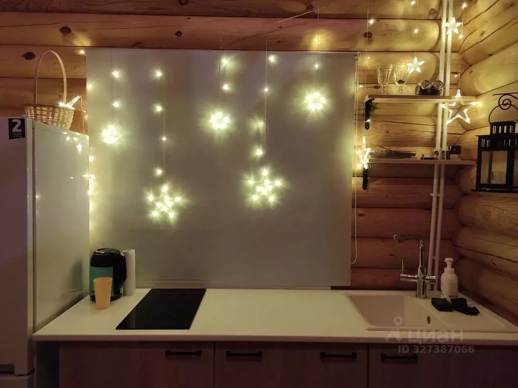 Дом в Ленинградская область, Лужский район, Скребловское с/пос, д. ... - Фото 1