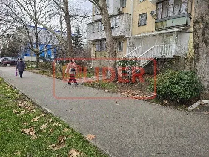 Торговая площадь в Севастополь ул. Бориса Михайлова, 2 (35 м) - Фото 2