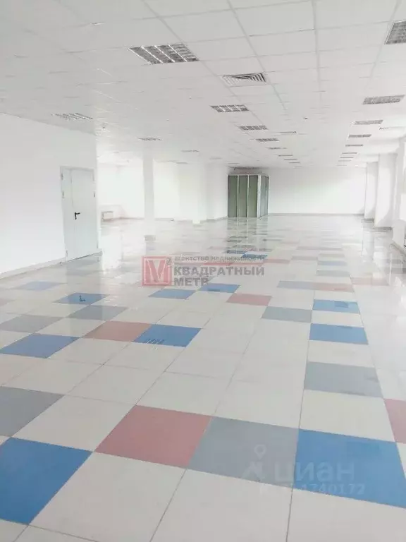 Помещение свободного назначения в Белгородская область, Старый Оскол ... - Фото 0