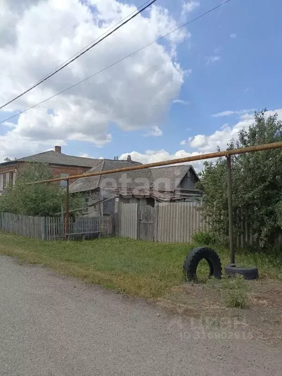 Дом в Белгородская область, Новооскольский муниципальный округ, с. ... - Фото 0