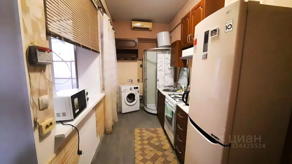 Дом в Адыгея, Тахтамукайский район, Яблоновский пгт ул. Пушкина, 1 (50 ... - Фото 1