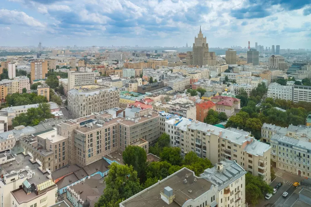 Продаётся 2-к квартира, 64.7 м - Фото 1