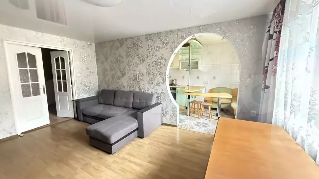 4-к. квартира, 76 м, 5/5 эт. - Фото 0