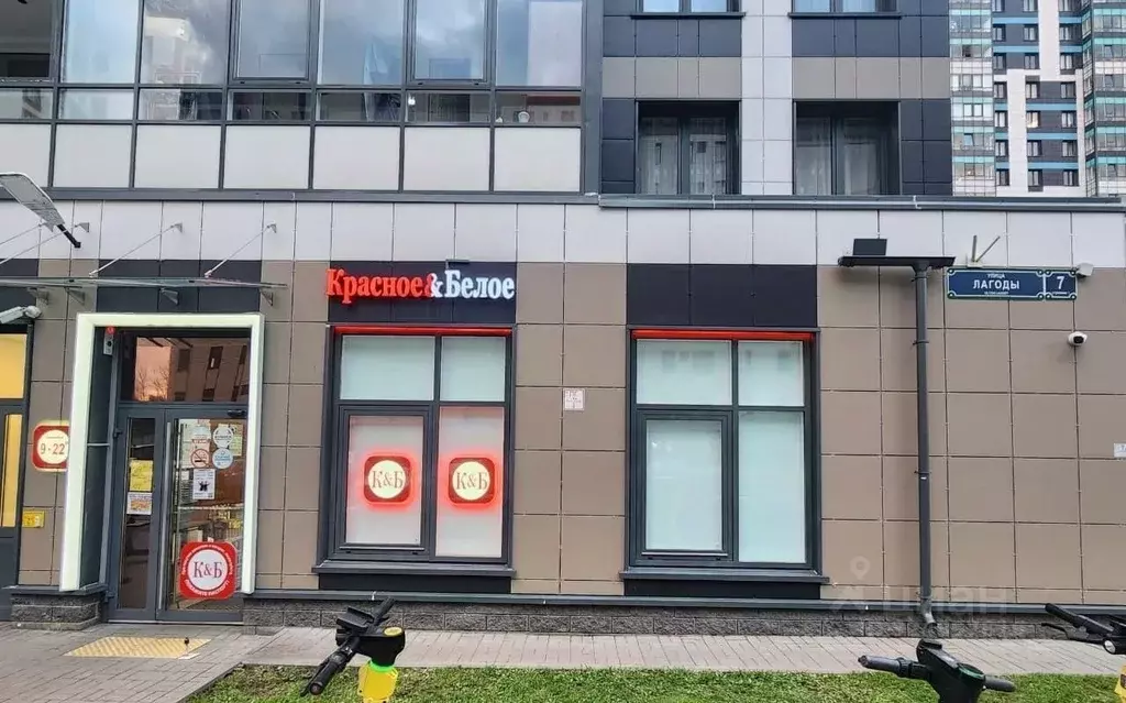 Торговая площадь в Санкт-Петербург ул. Лагоды, 7 (126 м) - Фото 1