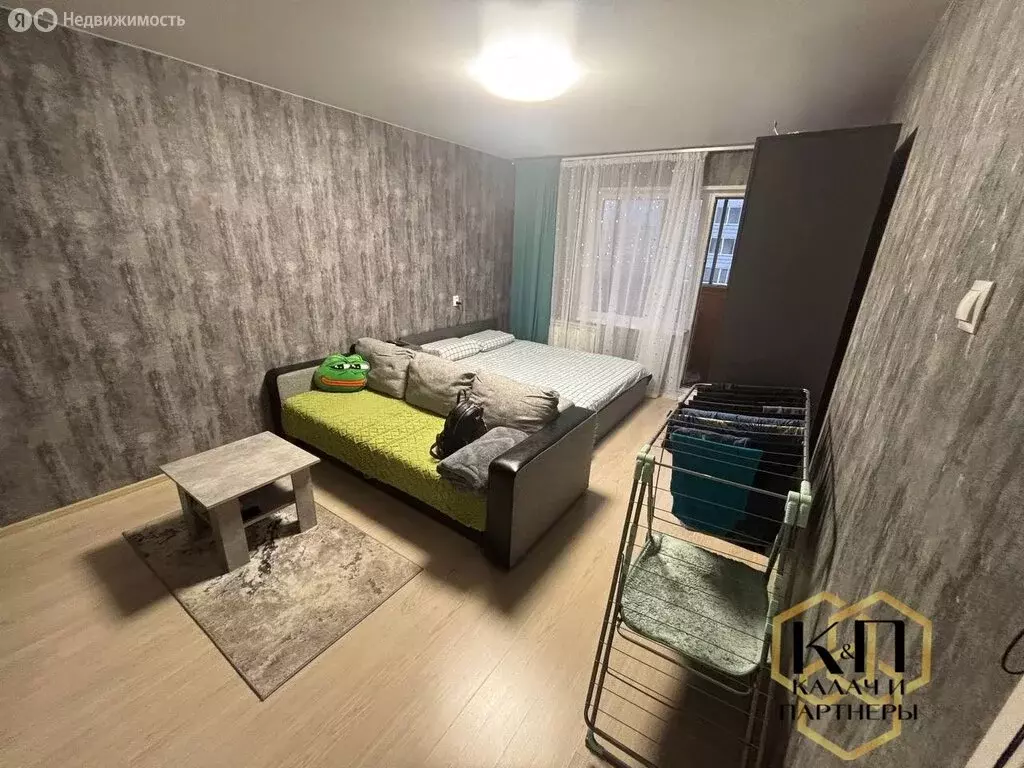 1-комнатная квартира: Екатеринбург, Опалихинская улица, 20 (38.4 м) - Фото 0