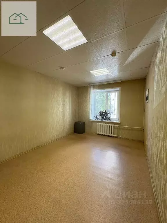 Офис в Воронежская область, Воронеж ул. Варейкиса, 9 (18 м) - Фото 1