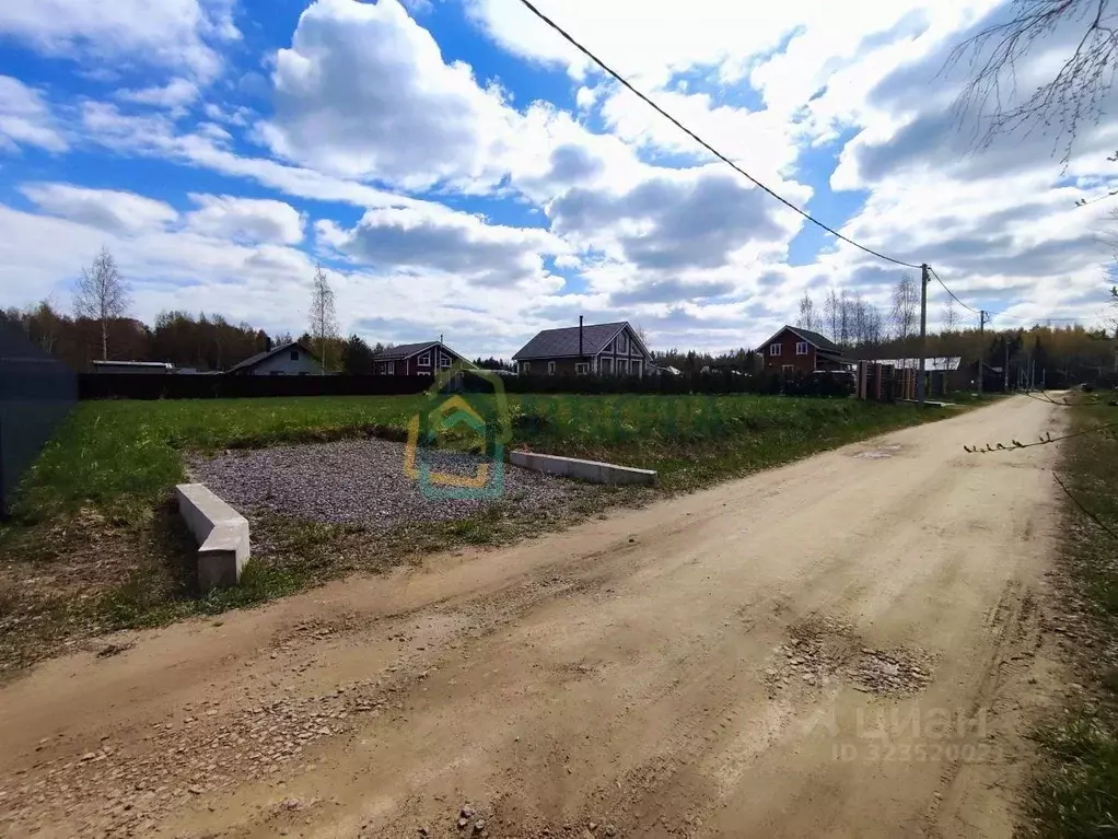 Участок в Ленинградская область, Ломоносовский район, Пениковское ... - Фото 1