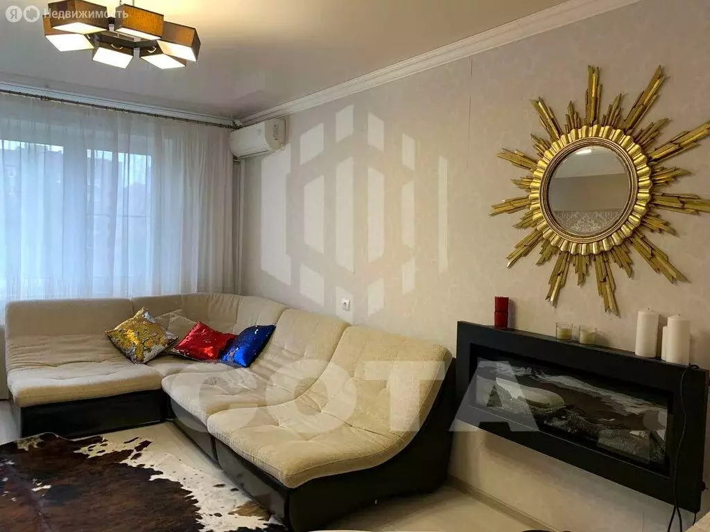 3-комнатная квартира: Воронеж, улица Генерала Лизюкова, 72 (69.5 м) - Фото 1