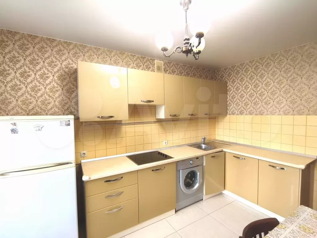 1-к. квартира, 43 м, 2/10 эт. - Фото 0