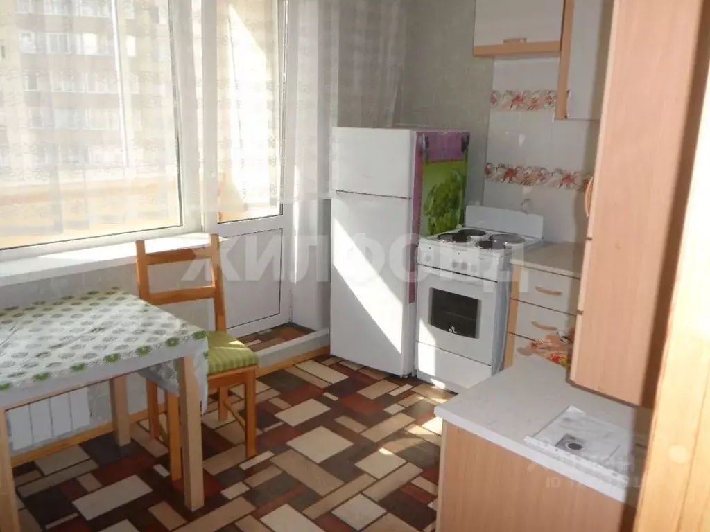 1-к кв. Новосибирская область, Новосибирск ул. Стофато, 3/1 (35.0 м) - Фото 0