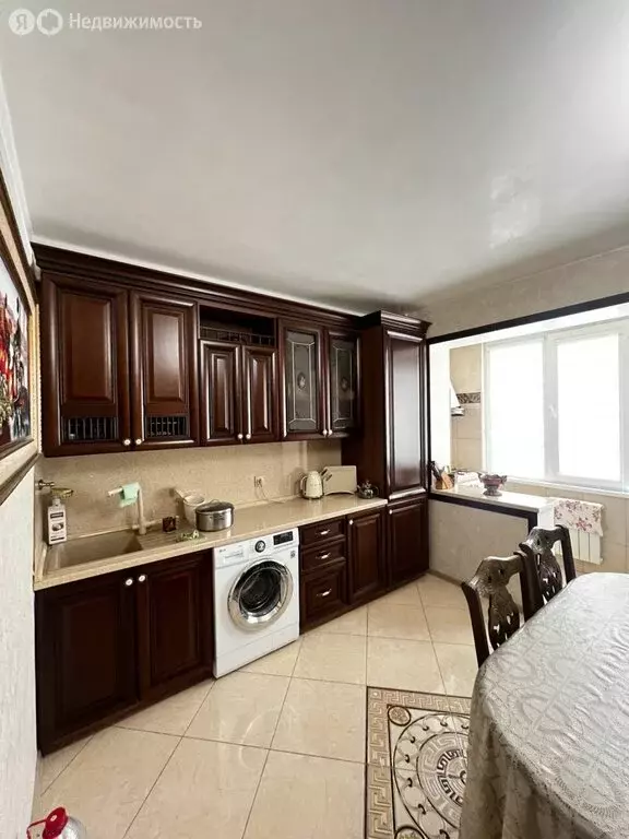 4-комнатная квартира: Махачкала, проспект Али-Гаджи Акушинского, 297 ... - Фото 1