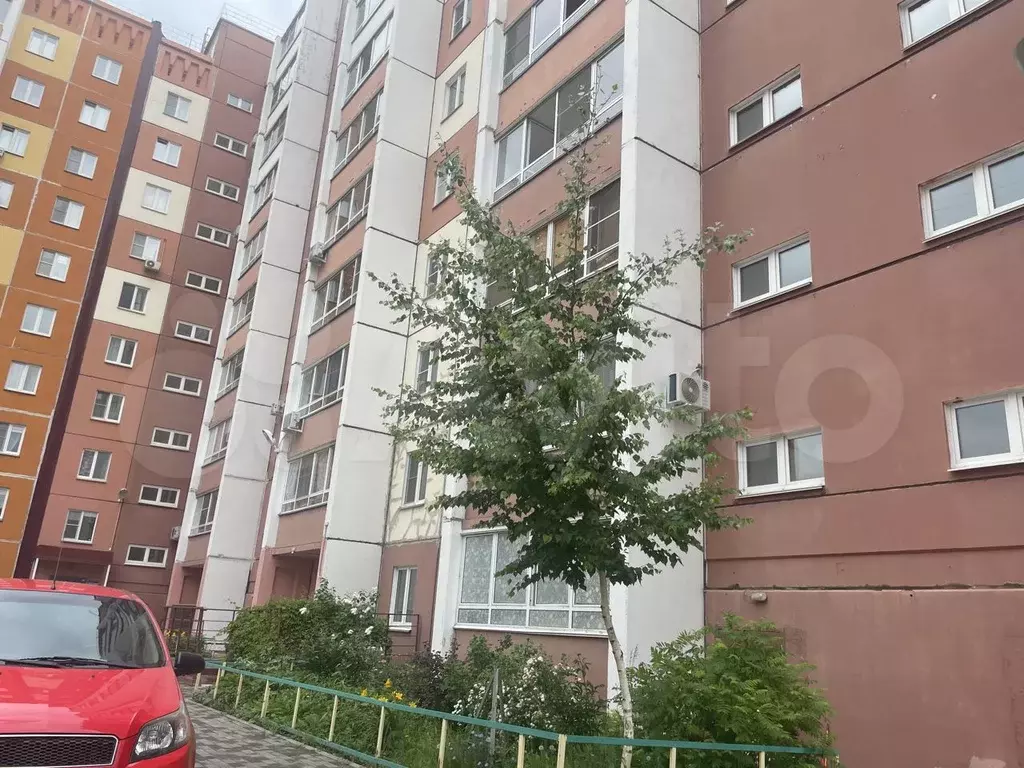 Доля в 3-к. квартире, 68 м, 6/10 эт. - Фото 0