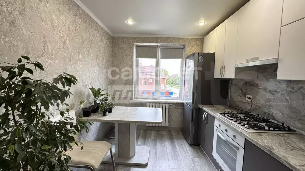 1-к. квартира, 32 м, 3/3 эт. - Фото 1