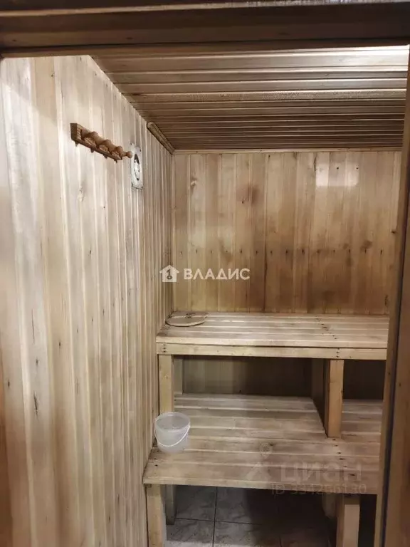 Дом в Калининградская область, Гурьевск Цветочная ул., 1 (180 м) - Фото 2