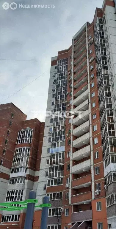 3-комнатная квартира: Воронеж, улица Революции 1905 года, 80Б (82.6 м) - Фото 1