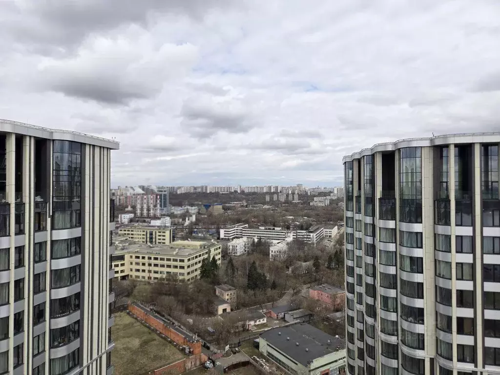 Квартира, 4 комнаты, 250 м - Фото 2