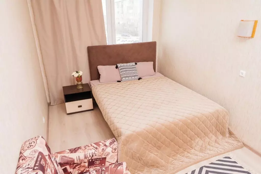 1-к кв. Пермский край, Пермь ул. Революции, 48А (45.0 м) - Фото 2