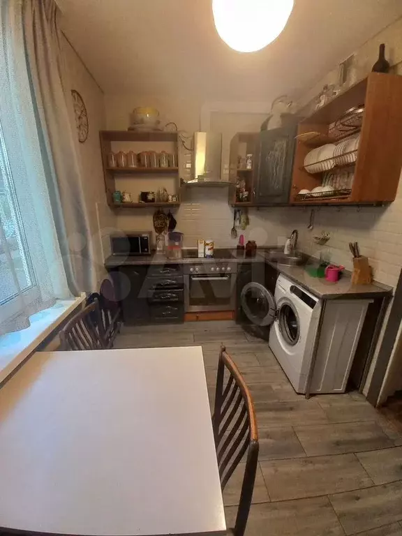2-к. квартира, 48 м, 1/12 эт. - Фото 0