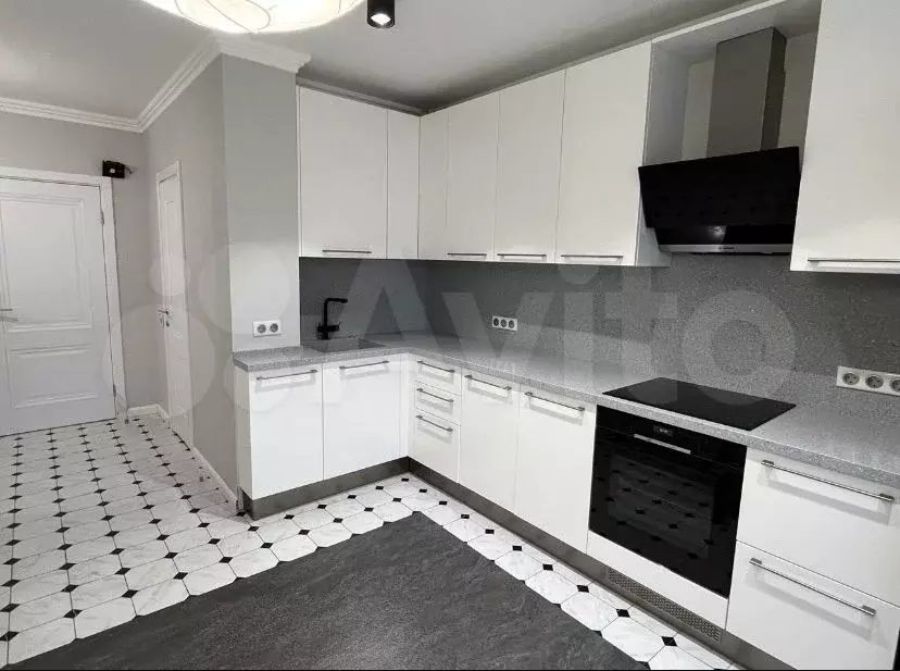 4-к. квартира, 110 м, 3/5 эт. - Фото 0