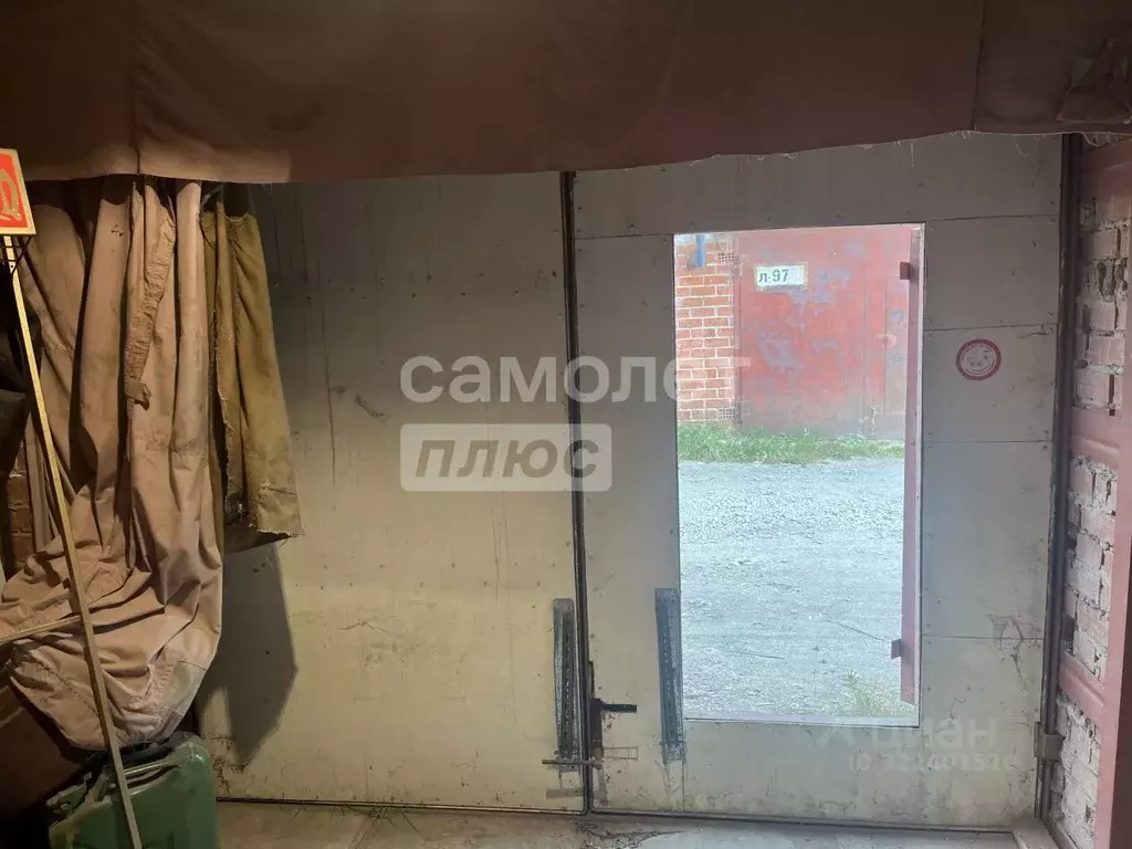 Гараж в Челябинская область, Челябинск пл. Революции (23 м) - Фото 1